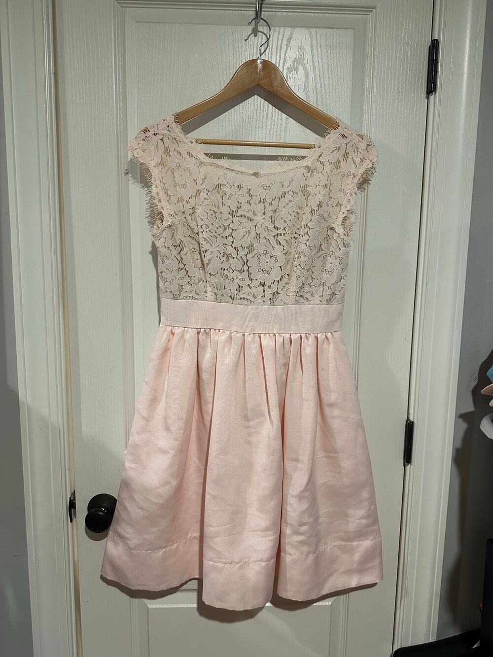 ELiza J Peachy Pink Lace Cocktail Dress Size 10